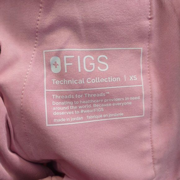 Figs Chalk Pink Uman Relaxed Jogger - Picture 4 of 5